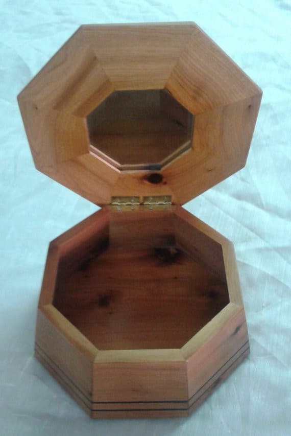 Moroccan Thuya Hand-Carved Box, Decorative Jewelry Box, Keepsake Box, Handmade 2