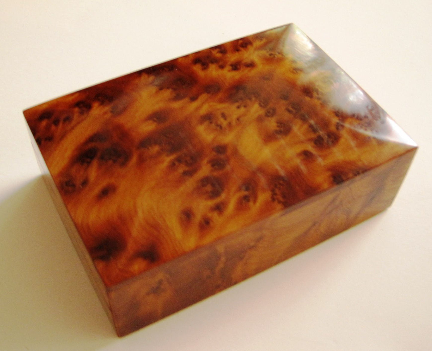 Handmade Thuya Wood Jewelry Box – Unique TW2JD1
