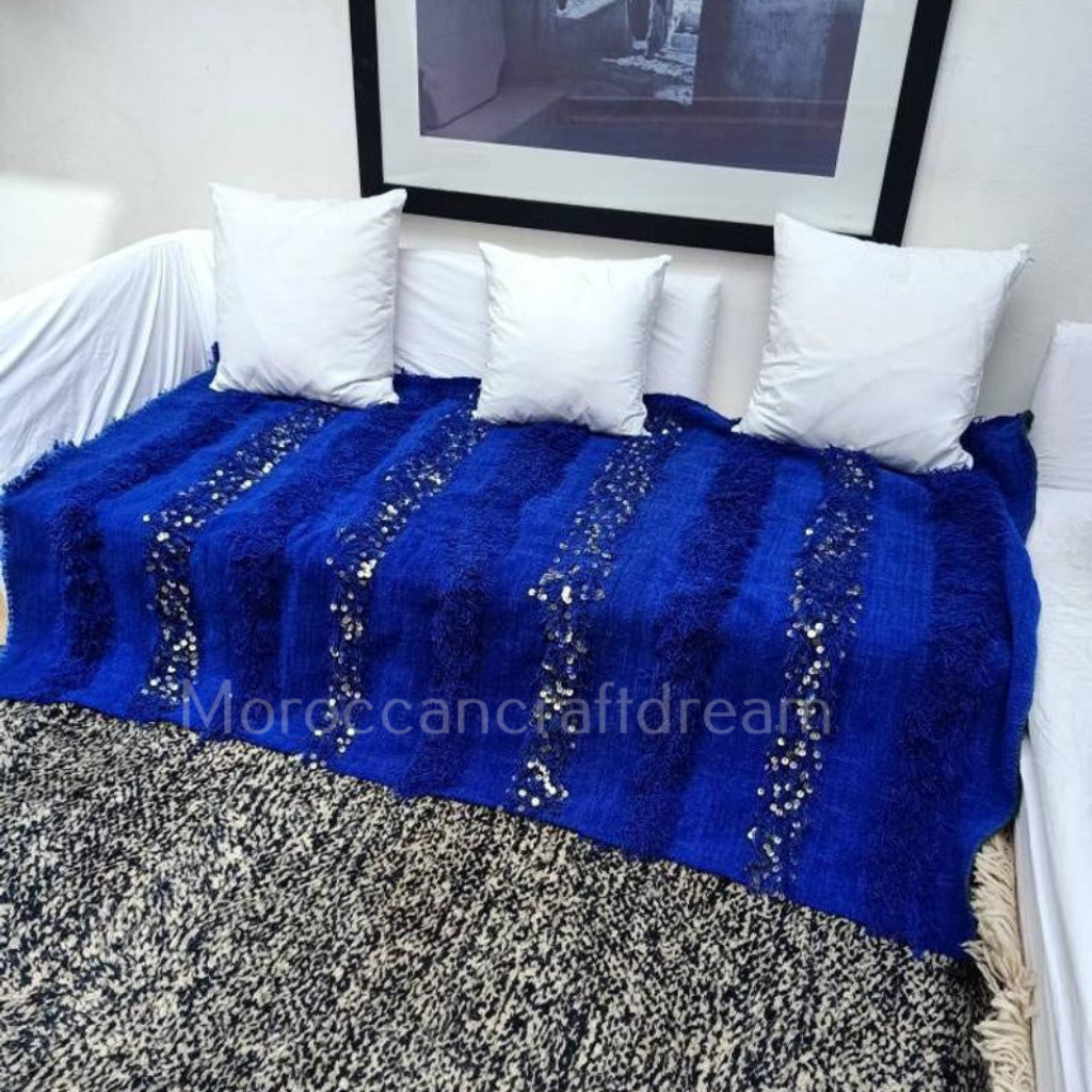 Handcrafted Blanket Throw Blue for beds and rooms HB1BU4