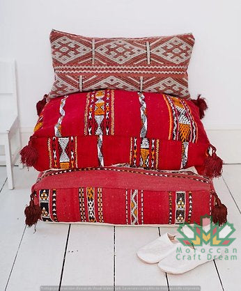 Kilim Moroccan poufs and ottomans made from rug and wool material, featuring vibrant patterns and traditional craftsmanship for stylish decor.