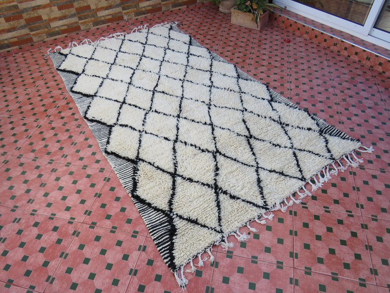 Vintage Beni Ourain Rug MRM03 (made in Marmoucha)