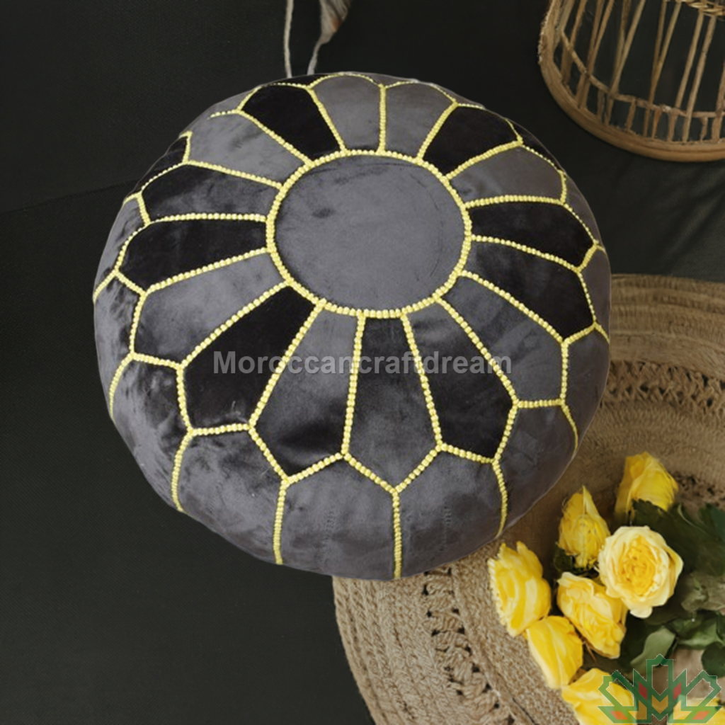 Pouf marocain de luxe en velours NOIR VP1BL