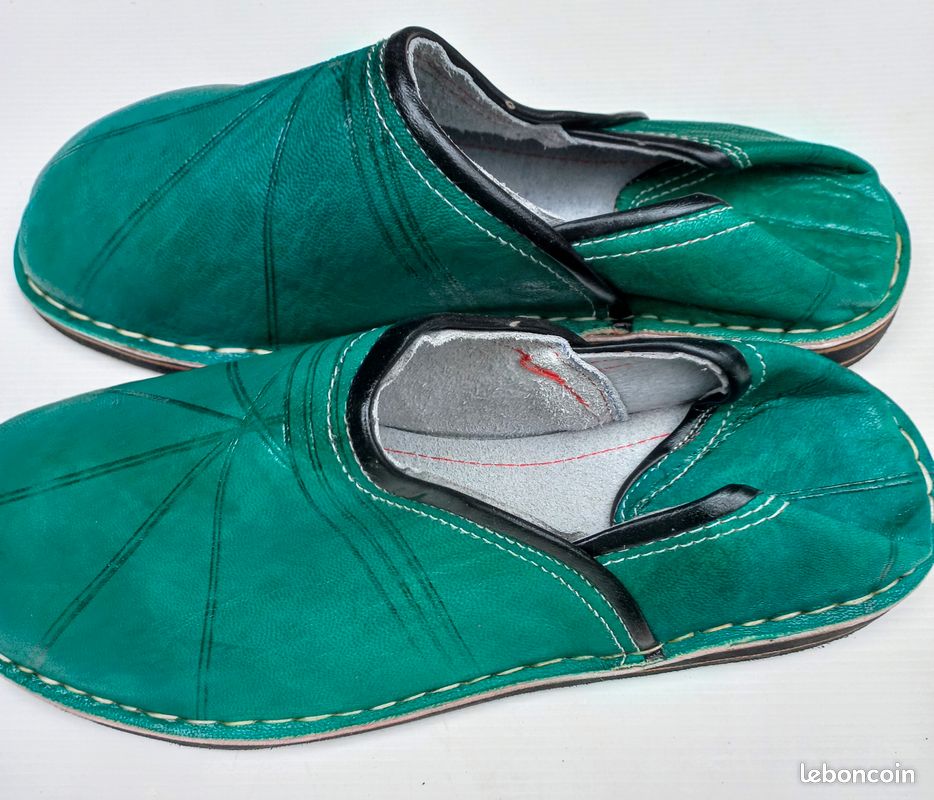 handmade green leather slipper