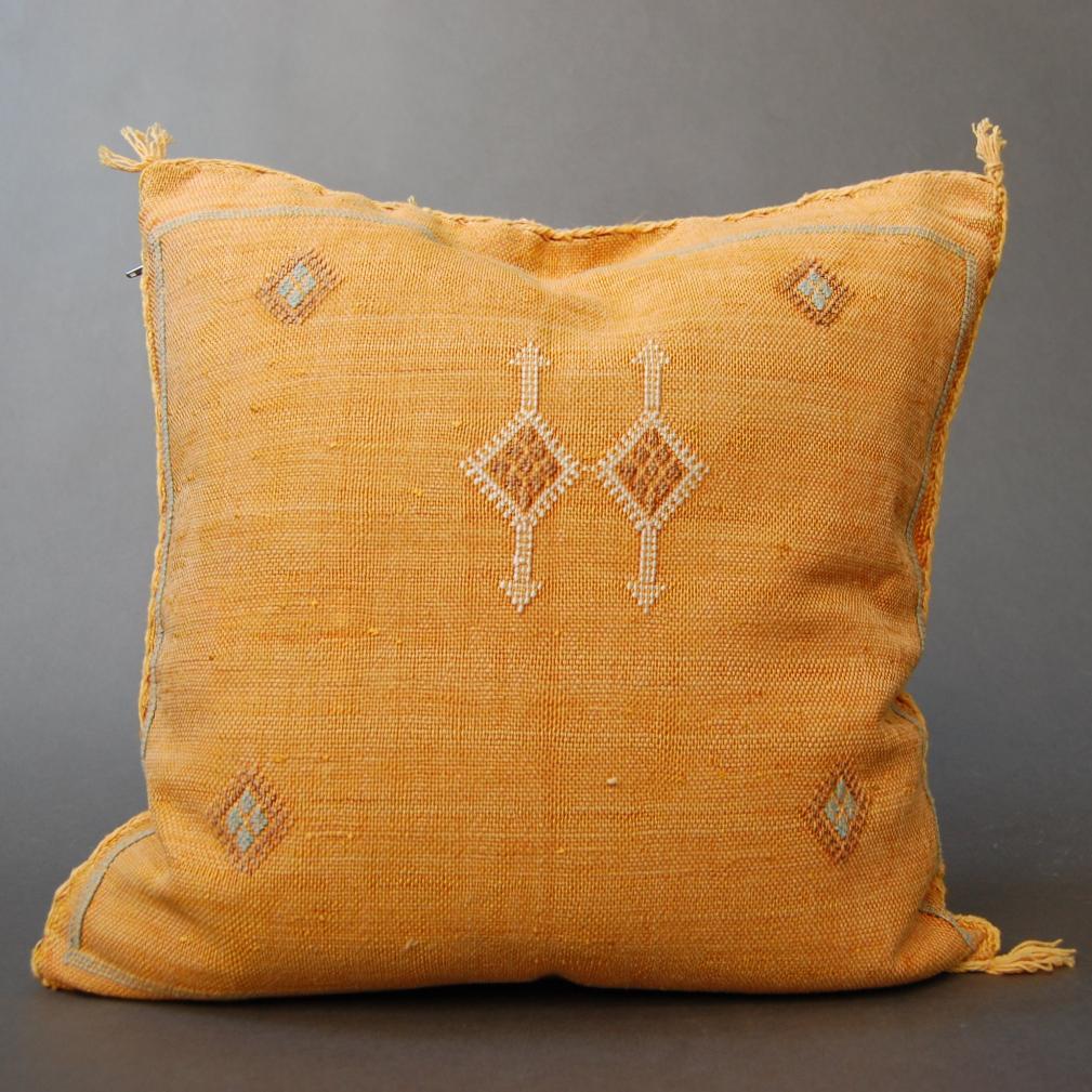 Moroccan hand-loomed pillow cover showcasing traditional craftsmanship