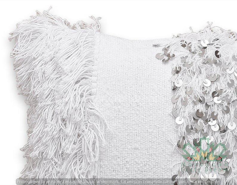 Μαροκινό ριχτάρι γάμου 60cm x 40cm, Λευκή παγιέτα Berber Cushion White 2