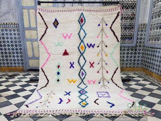 Fantastic Moroccan berberrug Azilal Carpet