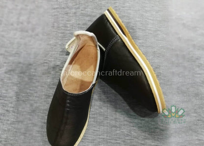 handcrafted black moroccan leather slippers