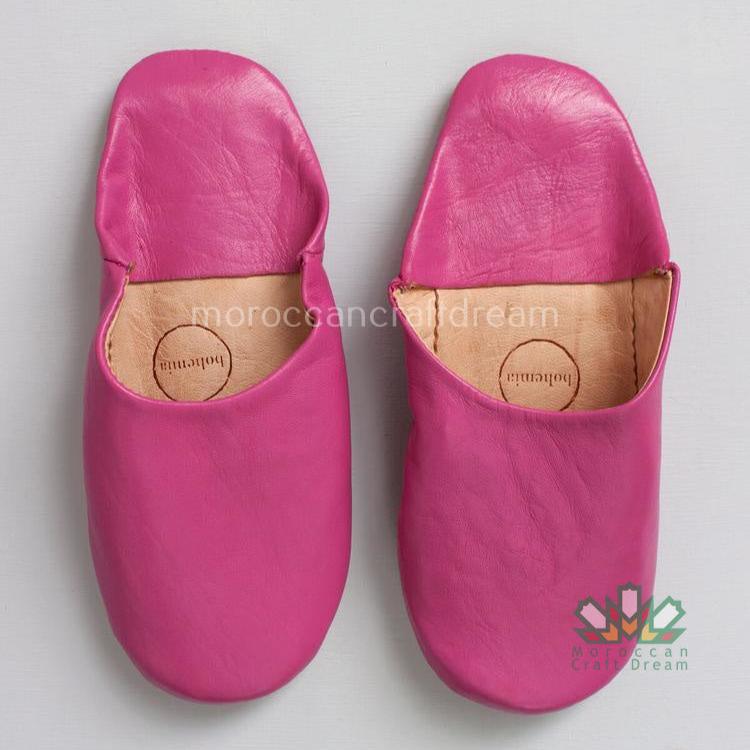 pink handmade leather slippers, marrakech moroccan craft, bohemian style